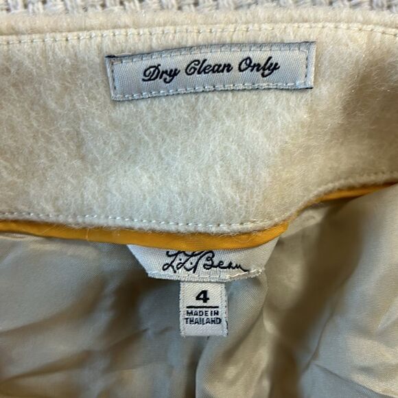 L.L. Bean Signature Cropped Blazer‎ - Ivory Wool - Women's Size 4 - Picture 5 of 6